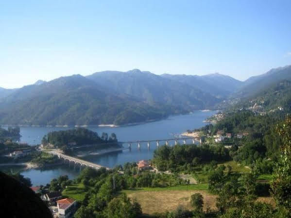 Quinta De Fundoes 吉尔斯 外观 照片